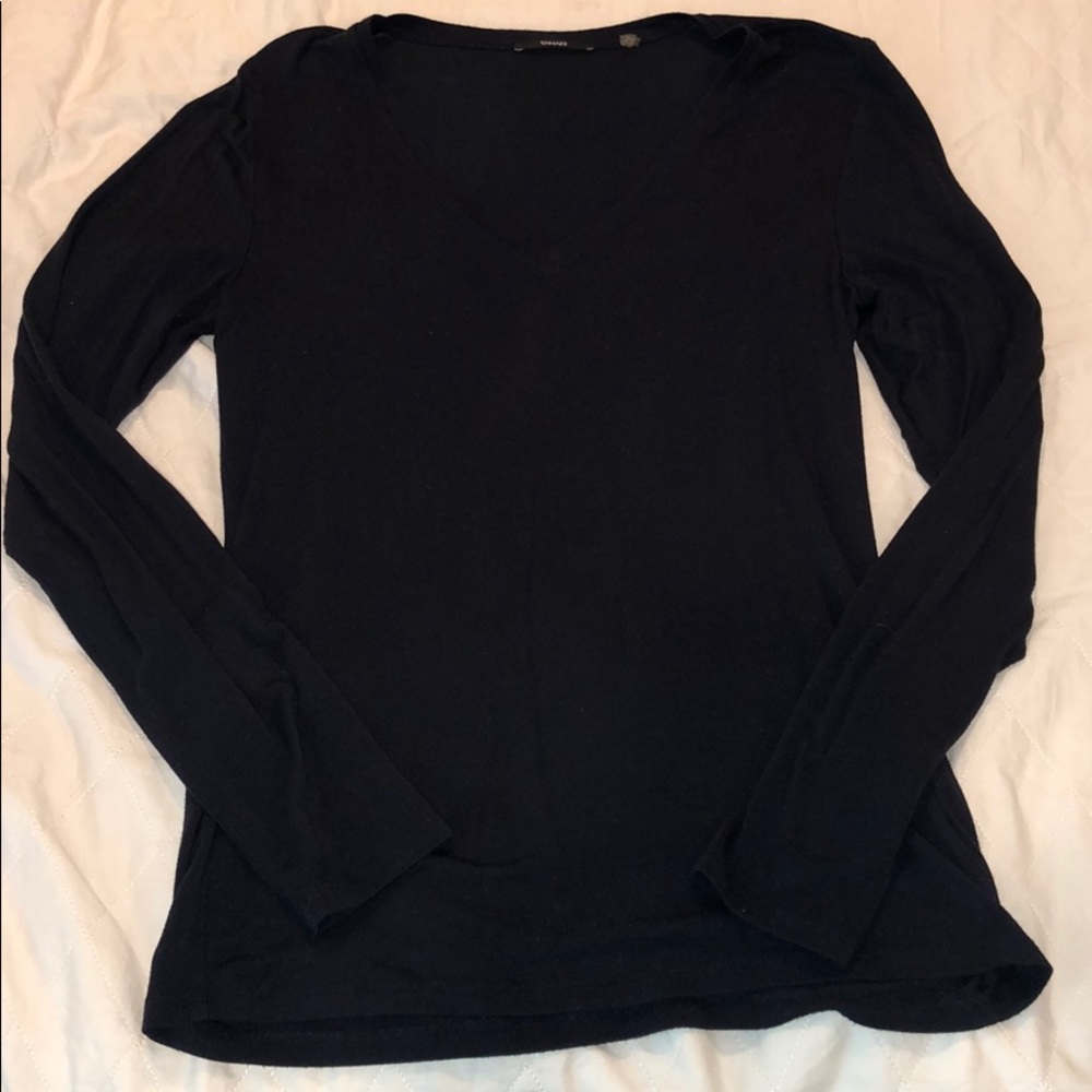 Tahari navy blue long sleeve rayon shirt